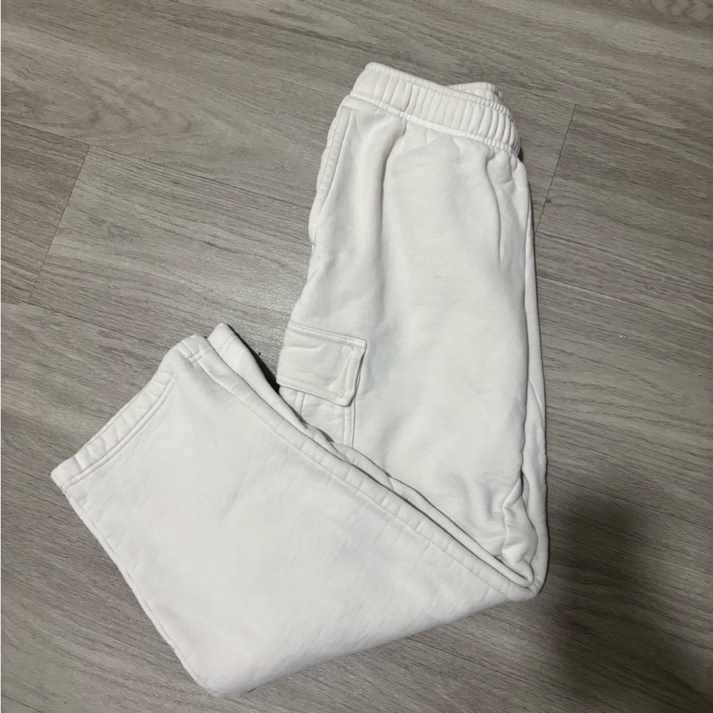 White/ Cream Aritzia Cargo Sweatpants